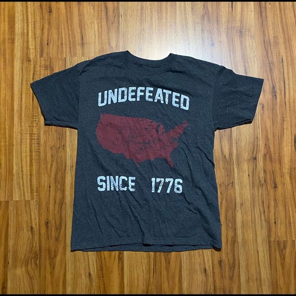 Walnut & 39th Men’s Short Sleeve Graphic T-shirt Size Medium - Picture 3 of 8